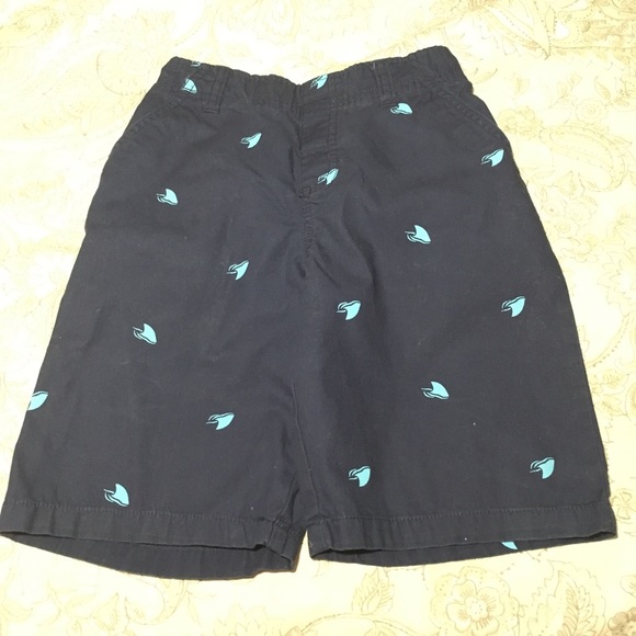 Boys Shorts Size 7 - Picture 3 of 5